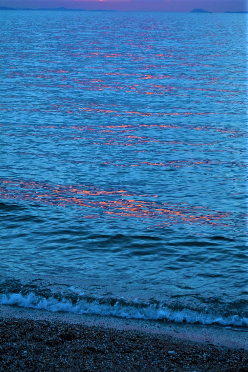 _DSC0066 (2)夕暮れの海（播磨灘）２０２１年９月６日１８：３０